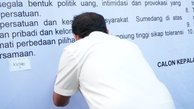 Deklarasi Damai Pilkades Sumedang, Bupati Ingatkan Calon Jangan Korbankan Persaudaraan